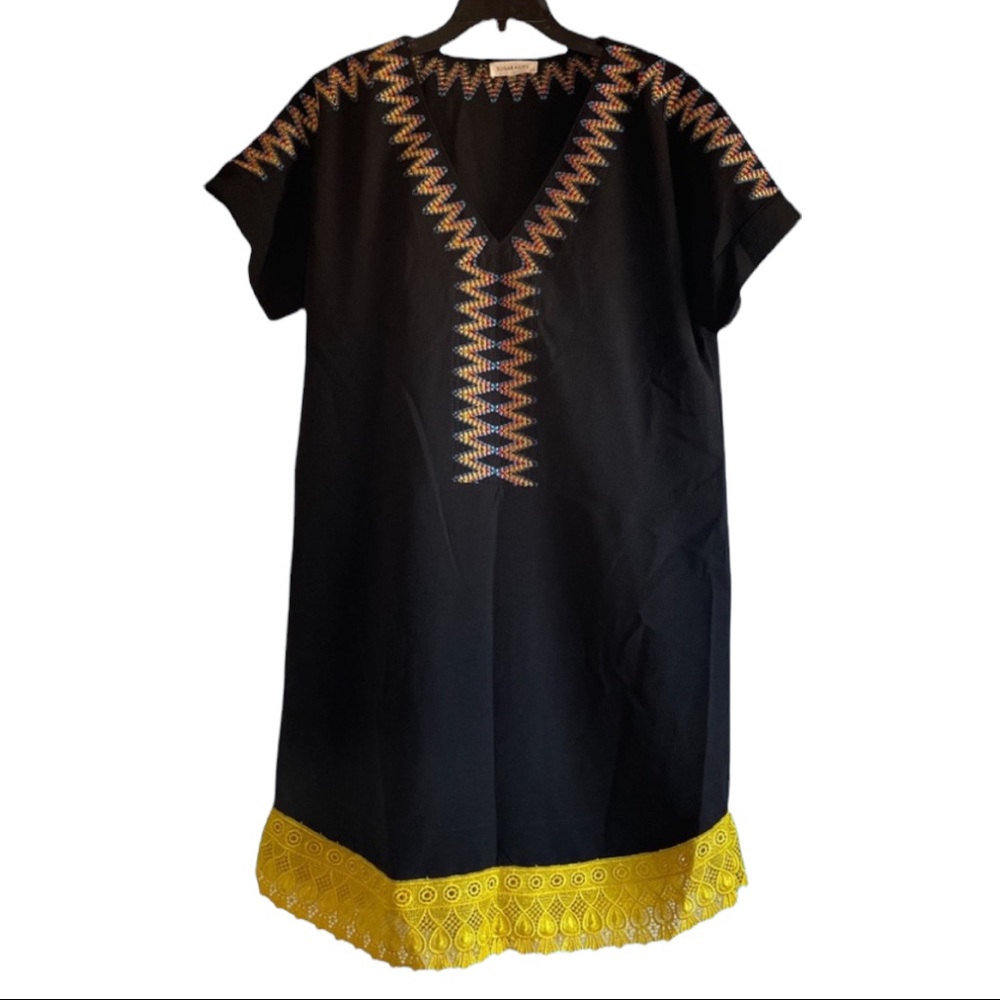 Sugarlips embroidered boho black dress. Size large.